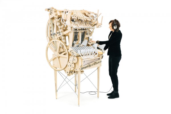 Wintergatan_Marble_Machine_and_Martin_21