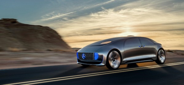 F015-Luxury-in-Motion_Voiture-autonome_Mercedes-Benz4_Cd-Mentiel-Magazine