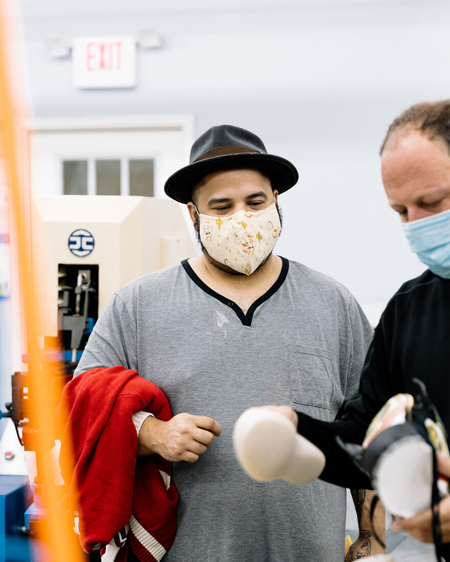 Roberto lugo, un artiste qui design vos sneakers CDMENTIEL MAGAZINE