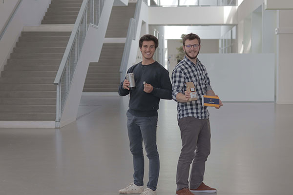 Jean et Thibaut, les fondateurs de Caps Me : capsules de café réutilisables